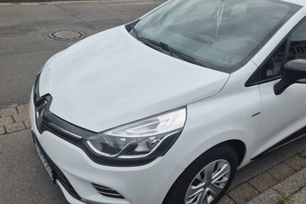 Renault Clio 68.000 km 9.600 &euro; Neukirchen-Vluyn 47506