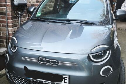 Fiat 500e 32.500 km 18.850 &euro; Duisburg 47269