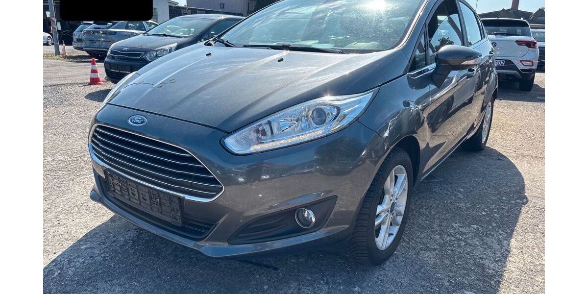 Ford Fiesta 89.500 km 7.480 &euro; XANTEN 46509