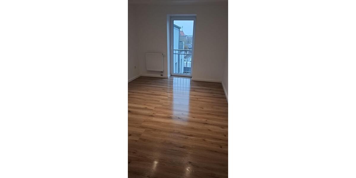 Etagenwohnung Duisburg Duisburg-Mitte - 2 Zimmer, 60 m&sup2;, 840&euro; | Angebot:26030198