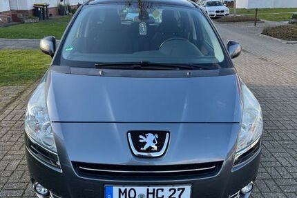 Peugeot 5008 136.000 km 5.750 &euro; Kamp-Lintfort 47475