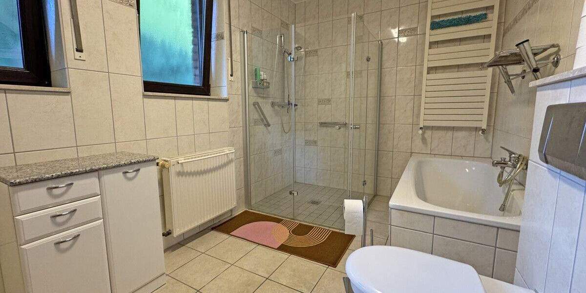 Bungalow Voerde Friedrichsfeld - 3 Zimmer, 123 m&sup2;, 790.000&euro; | Angebot:25878914