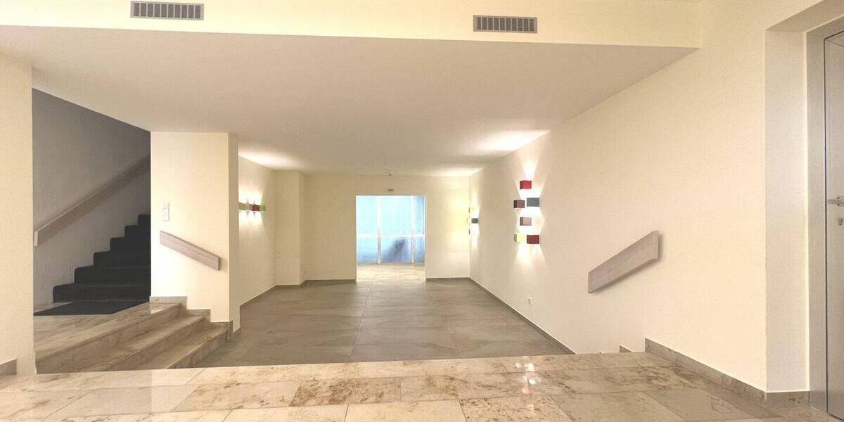 Etagenwohnung Krefeld Bockum - 2 Zimmer, 102 m&sup2;, 269.000&euro; | Angebot:26258186