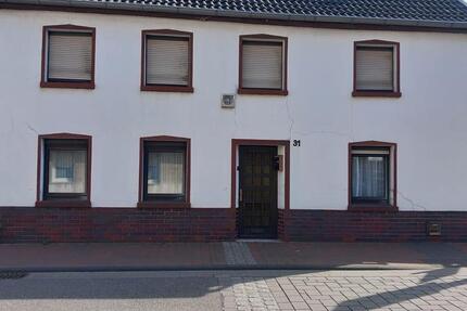 Haus Krefeld Hülser Berg - 5 Zimmer, 110 m&sup2;, 118.000&euro; | Angebot:26800160