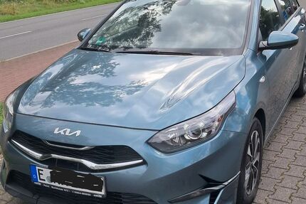 Kia ceed Sportswagon 16.500 km 22.690 &euro; Essen 45239
