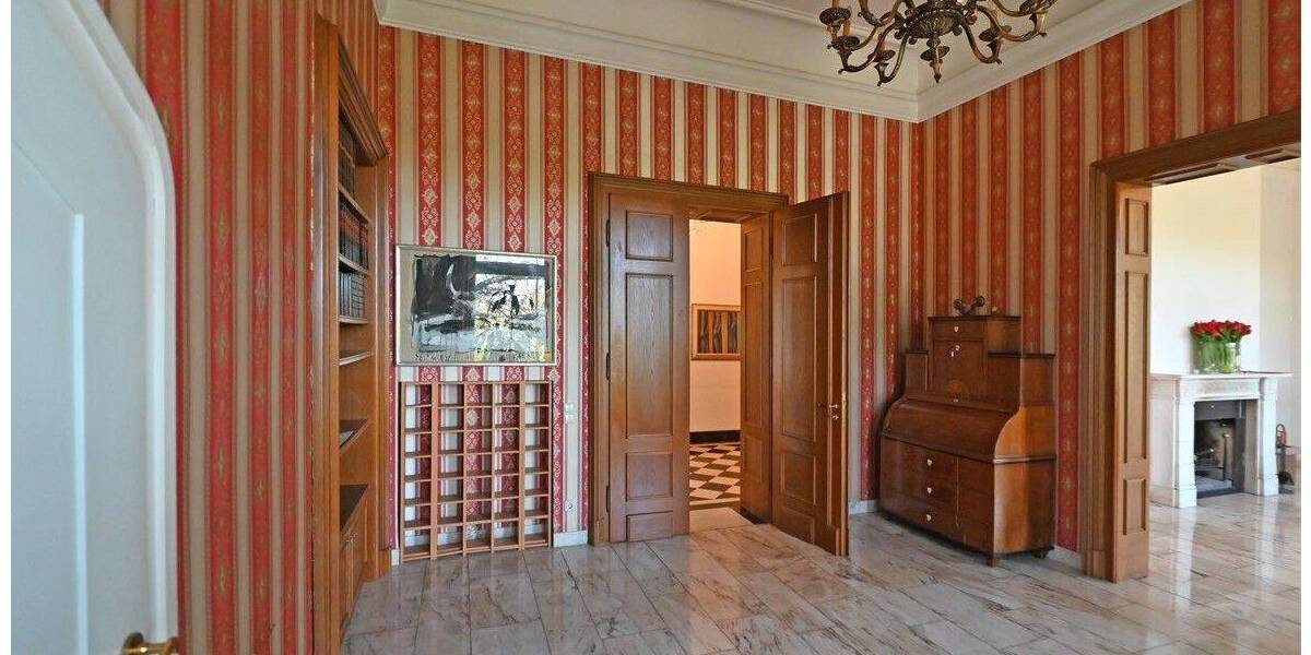 Etagenwohnung Essen Werden - 6 Zimmer, 214 m&sup2;, 634.000&euro; | Angebot:25663251