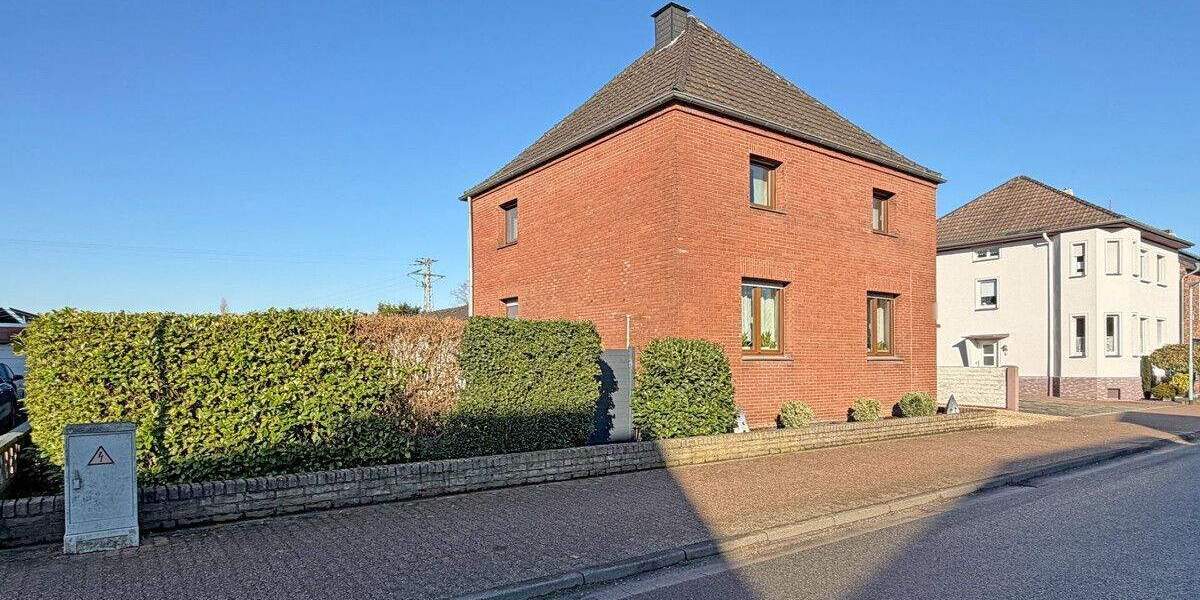 Einfamilienhaus Alpen Menzelen-West - 5 Zimmer, 144 m&sup2;, 379.000&euro; | Angebot:25684456