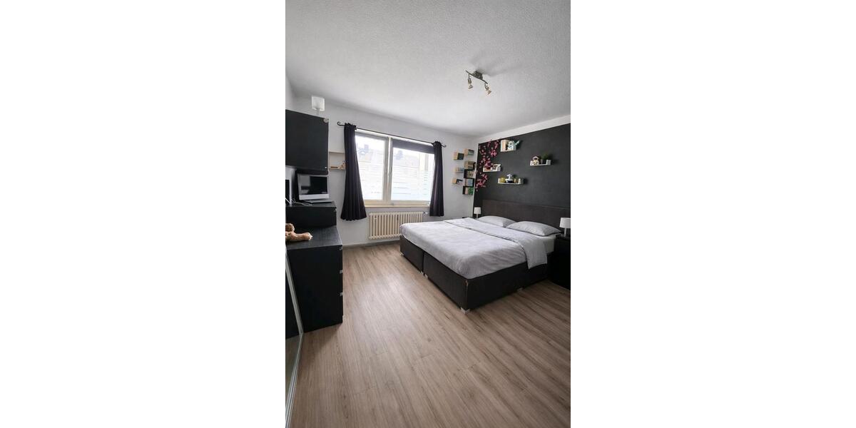 Etagenwohnung Duisburg Rheinhausen - 3 Zimmer, 74 m&sup2;, 220.000&euro; | Angebot:26162786