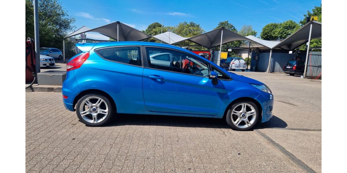 Ford Fiesta 155.000 km 3.490 &euro; Duisburg 47198