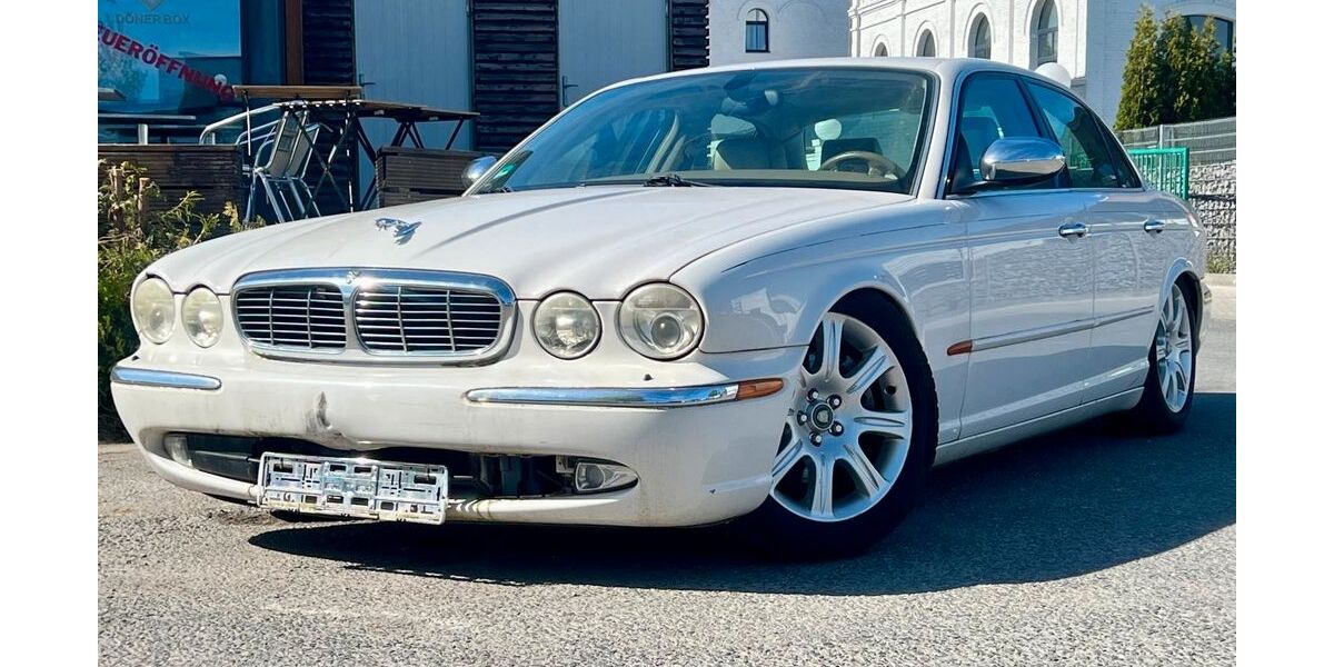 Jaguar XJ 290.734 km 5.500 &euro; Gelsenkirchen 45884