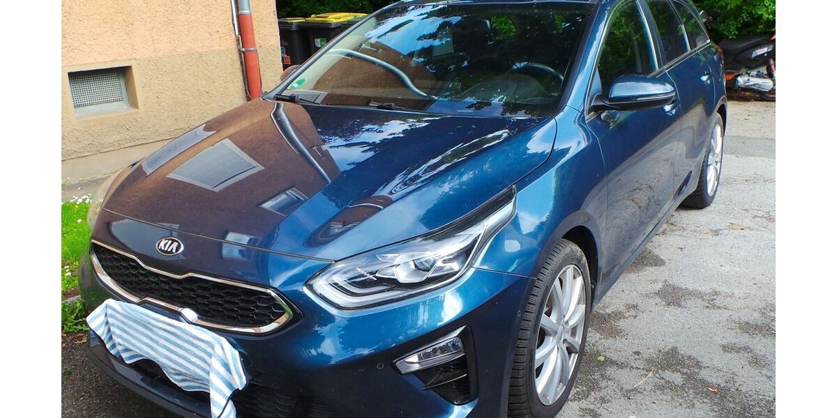 Kia ceed / Ceed 65.560 km 15.999 &euro; Mülheim an der Ruhr 45472
