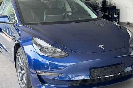 Tesla Model 3 66.400 km 29.990 &euro; Mülheim an der Ruhr 45478