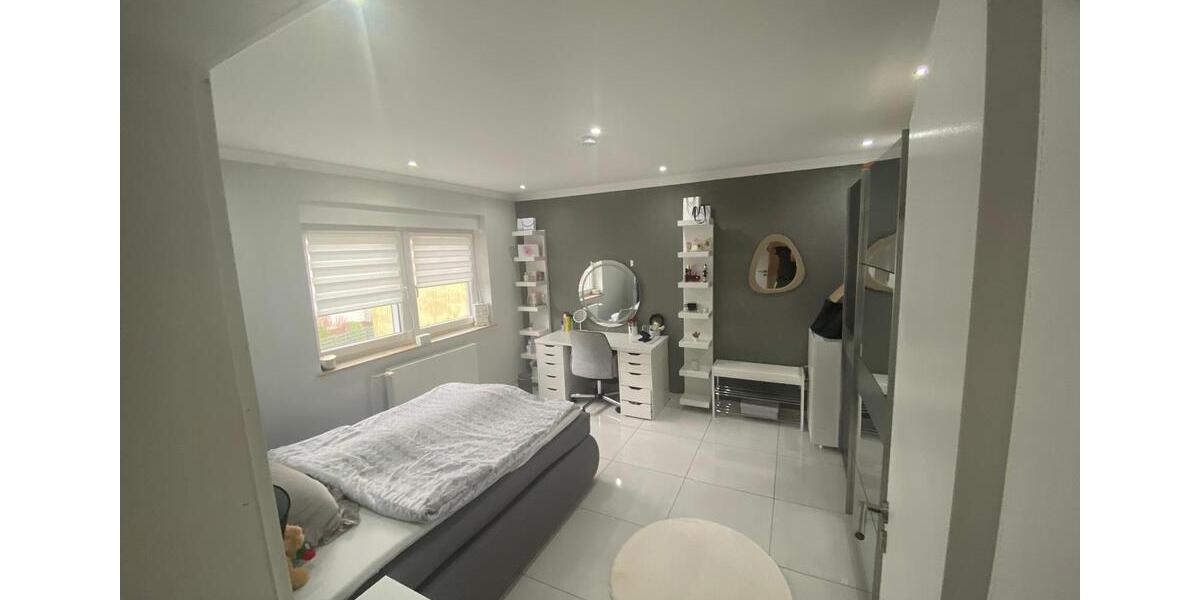 Etagenwohnung Gelsenkirchen Gelsenkirchen-Nord - 4 Zimmer, 117 m&sup2;, 369.000&euro; | Angebot:27086228