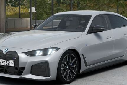 BMW i4 29.526 km 54.930 &euro; Mülheim 45472