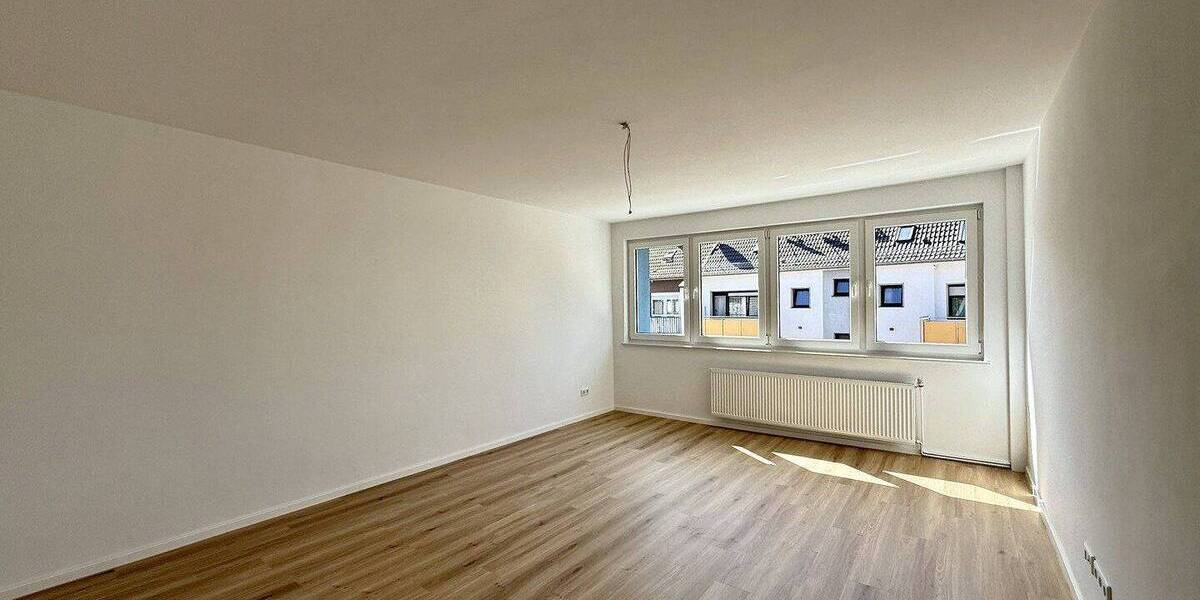 Etagenwohnung Oberhausen Eisenheim - 3 Zimmer, 81 m&sup2;, 600&euro; | Angebot:26787679