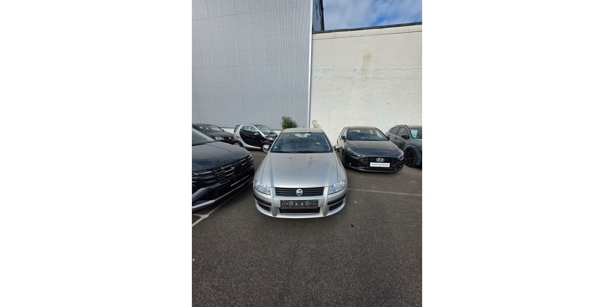 Fiat Stilo 54.000 km 3.000 &euro; Krefeld 47829