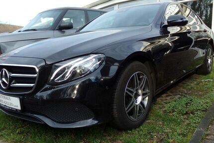 Mercedes-Benz E 200 106.000 km 20.900 &euro; Mülheim an der Ruhr 45479