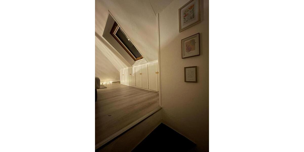 Maisonettenwohnung Essen Stadtbezirk III - 3 Zimmer, 74 m&sup2;, 1.380&euro; | Angebot:25541346