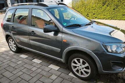 Lada Kalina 20.000 km 6.500 &euro; Dinslaken 46537