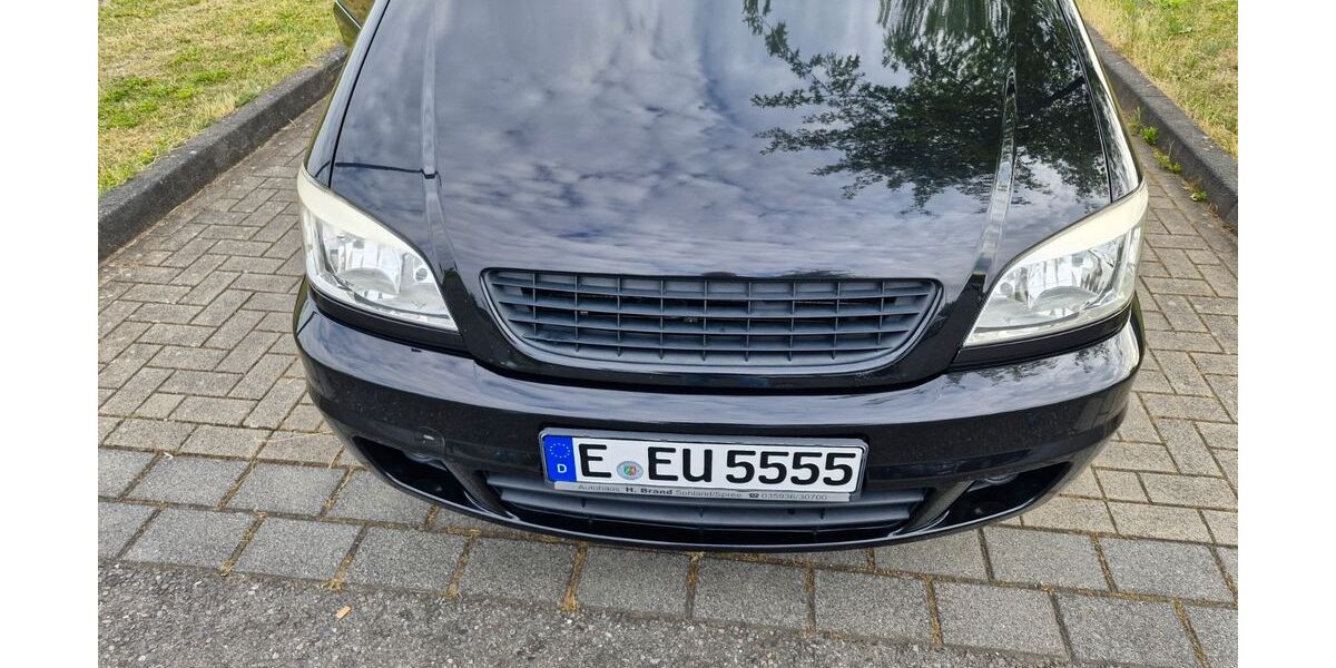 Opel Zafira 206.000 km 2.500 &euro; Essen 45143