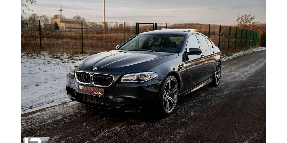 BMW M5 123.900 km 34.990 &euro; Marl 45772