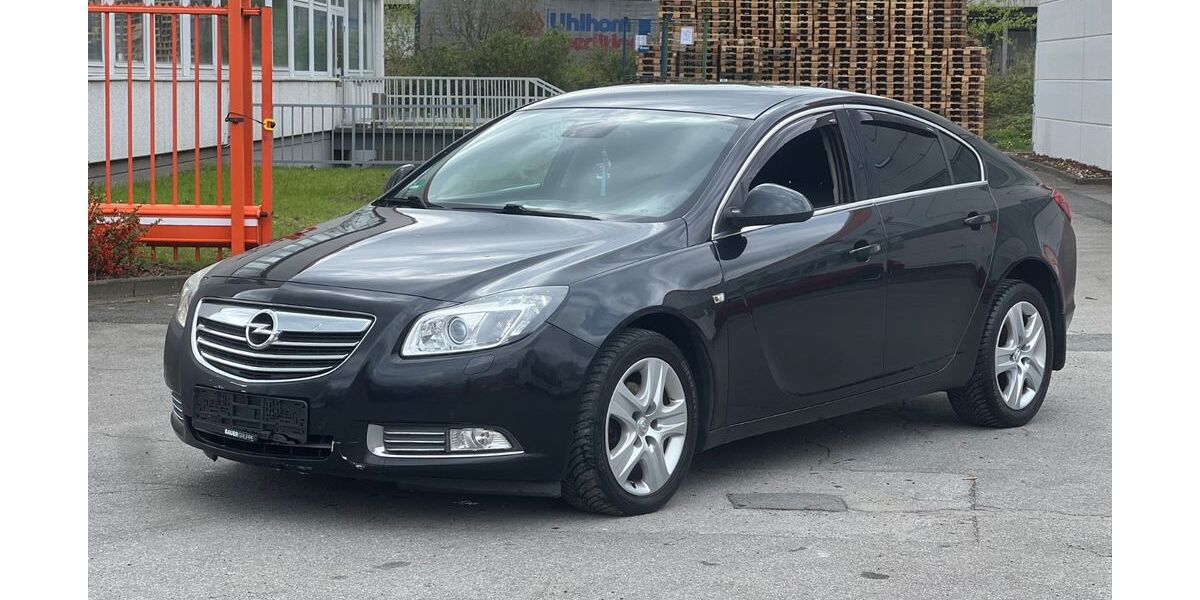 Opel Insignia 223.000 km 2.490 &euro; Herten 45701