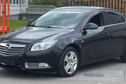 Opel Insignia 223.000 km 2.990 &euro; Herten 45701