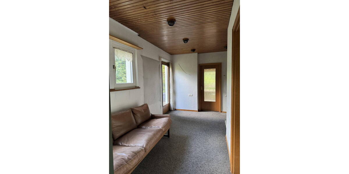 Einfamilienhaus Essen Bergerhausen - 8 Zimmer, 180 m&sup2;, 395.000&euro; | Angebot:26583846