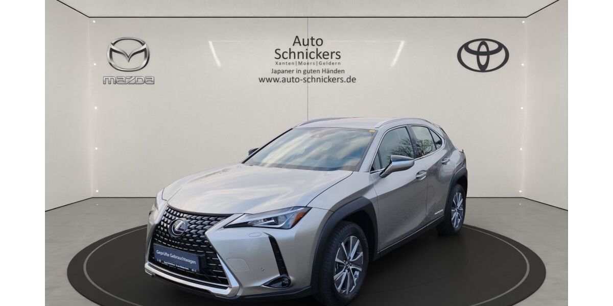 Lexus UX 2.933 km 25.240 &euro; Moers 47441