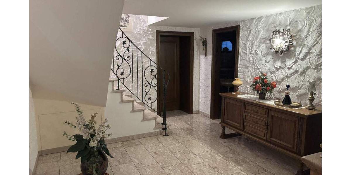 Einfamilienhaus Krefeld Traar - 4 Zimmer, 190 m&sup2;, 750.000&euro; | Angebot:25693384