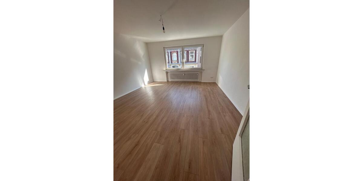 Etagenwohnung Duisburg Mittelmeiderich - 2 Zimmer, 61 m&sup2;, 500&euro; | Angebot:25378618