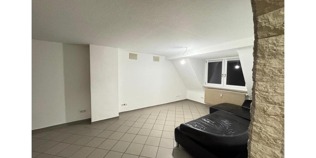 Dachgeschoßwohnung Oberhausen - 3.5 Zimmer, 60 m&sup2;, 720&euro; | Angebot:25988634