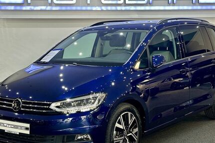 VW Touran 33.000 km 31.900 &euro; Krefeld 47799