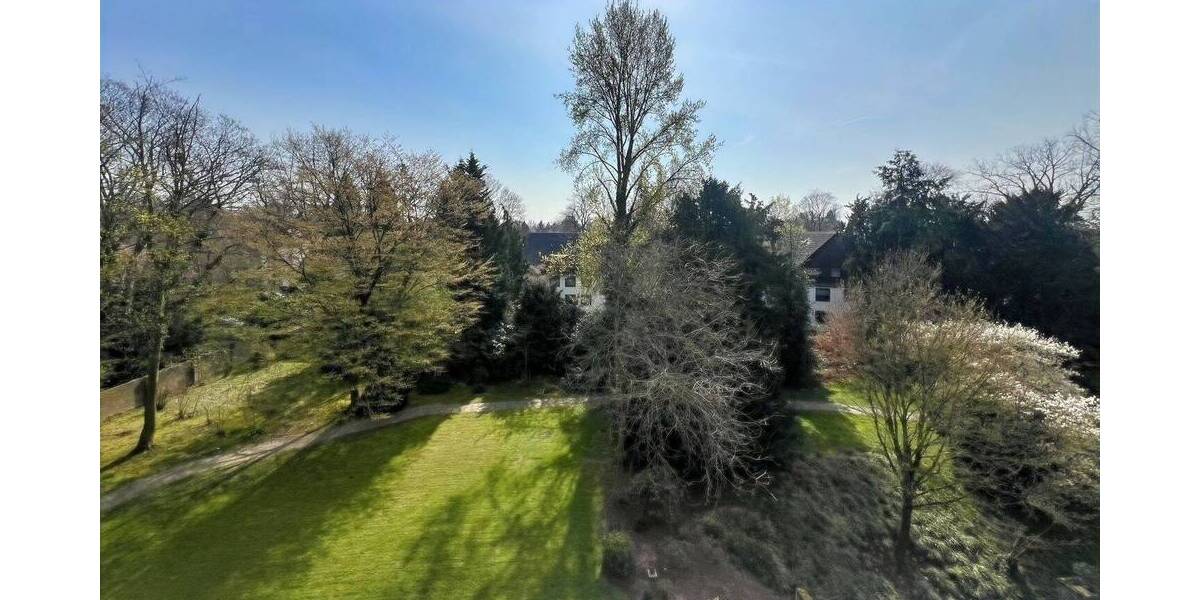 Etagenwohnung Krefeld Bockum - 2 Zimmer, 102 m&sup2;, 269.000&euro; | Angebot:26258186