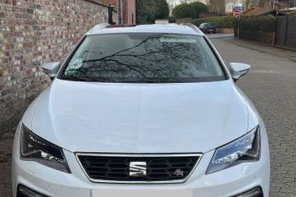 Seat Leon 98.000 km 12.499 &euro; Essen 45289