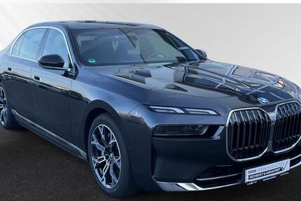 BMW 750 5.150 km 99.900 &euro; Geldern 47608