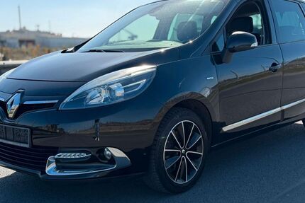 Renault Scenic 109.500 km 5.999 &euro; Duisburg 47138