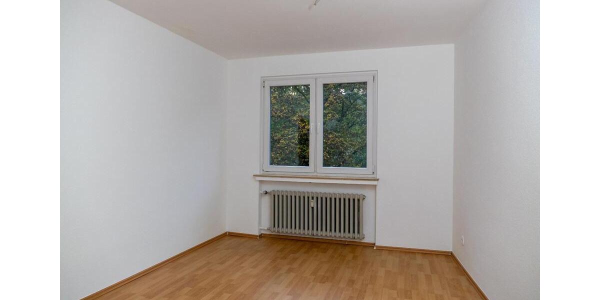 Etagenwohnung Duisburg Mittelmeiderich - 4 Zimmer, 1.028&euro; | Angebot:23665036