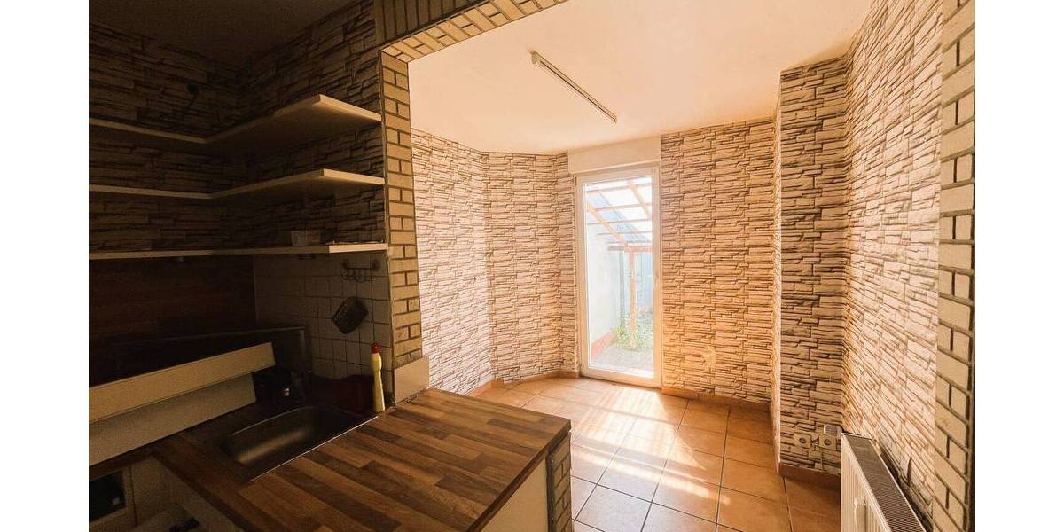 Etagenwohnung Mülheim an der Ruhr Styrum - 5 Zimmer, 111 m&sup2;, 170.000&euro; | Angebot:25747664