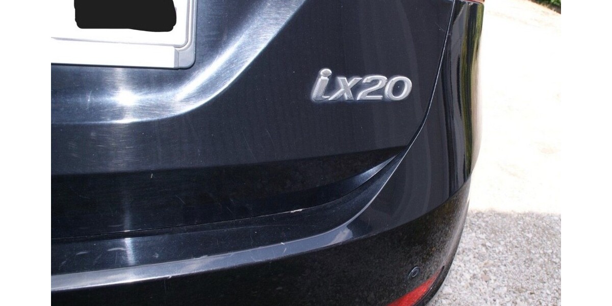 Hyundai IX20 66.000 km 9.990 &euro; Duisburg 47051