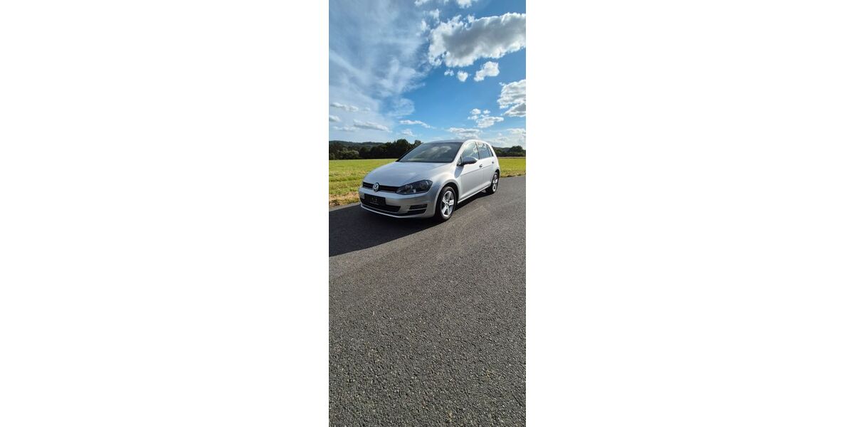 VW Golf 126.500 km 8.249 &euro; Essen 45239