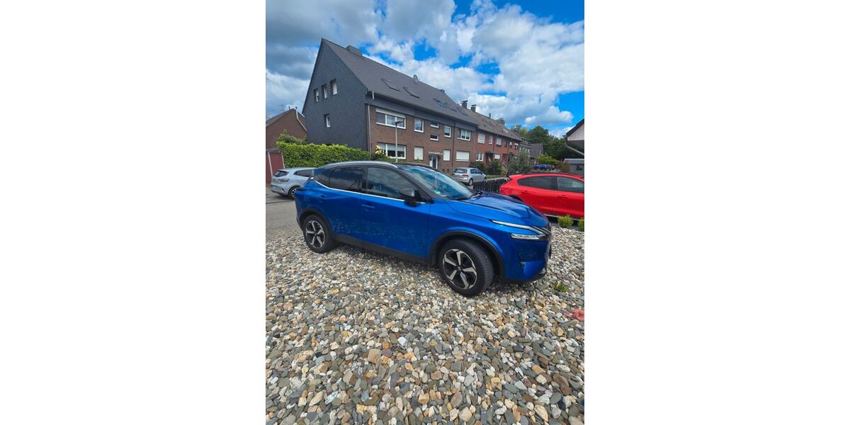 Nissan Qashqai 47.000 km 21.750 &euro; Oberhausen 46147