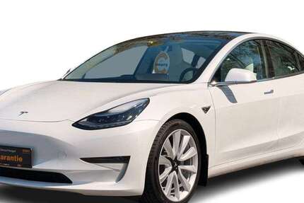 Tesla Model 3 79.500 km 24.480 &euro; Duisburg 47249