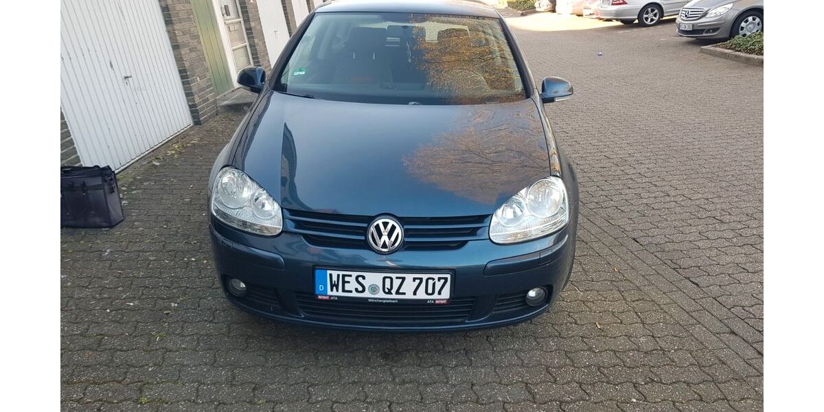 VW Golf 256.000 km 2.000 &euro; Wesel 46483