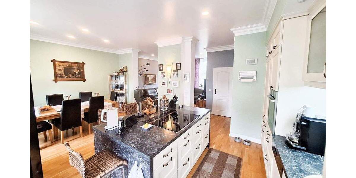 Mehrfamilienhaus, Wohnhaus Krefeld Linn - 8 Zimmer, 204 m&sup2;, 625.000&euro; | Angebot:25755263