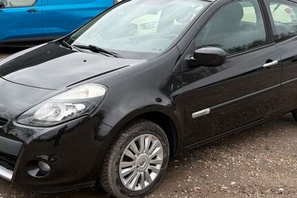 Renault Clio 180.000 km 1.790 &euro; Neukirchen-Vluyn 47506