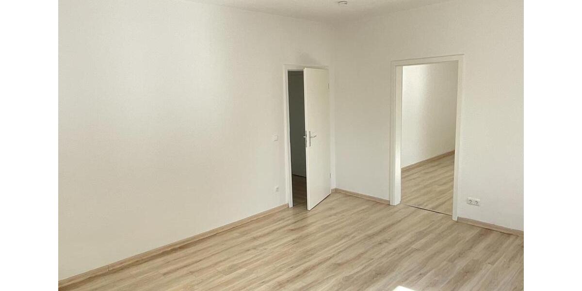 Etagenwohnung Duisburg Duisburg-Mitte - 2 Zimmer, 62 m&sup2;, 509&euro; | Angebot:26199766