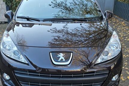 Peugeot 207 72.500 km 6.990 &euro; Essen, Ruhr 45359