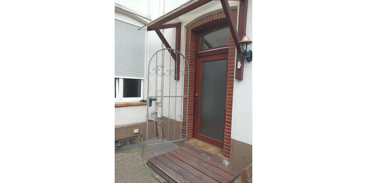 Reihenhaus Duisburg Essenberg - 9 Zimmer, 207 m&sup2;, 220.000&euro; | Angebot:24774566