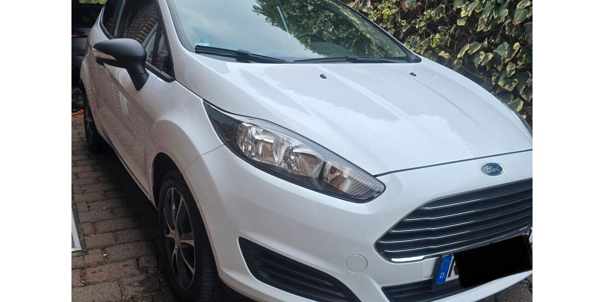 Ford Fiesta 75.500 km 5.900 &euro; Herten 45701